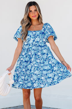 Vestido corto Babydoll azul con flores *