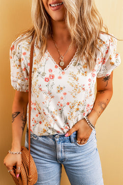 Beige blouse with short sleeves and Boho floral lace border