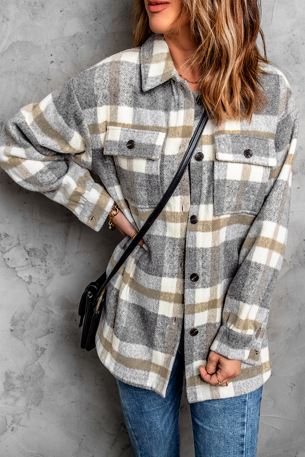Women's jacket with pocket in brown plaid print