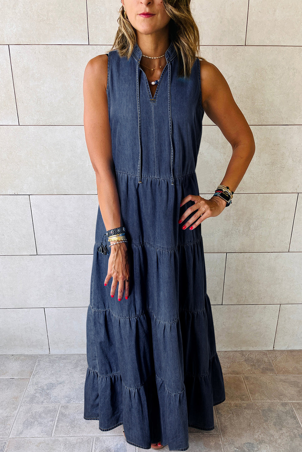 Long dress in Chambray on several levels without sarcelle blue sleeve