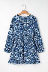 Blue mini-laces and vintage print *