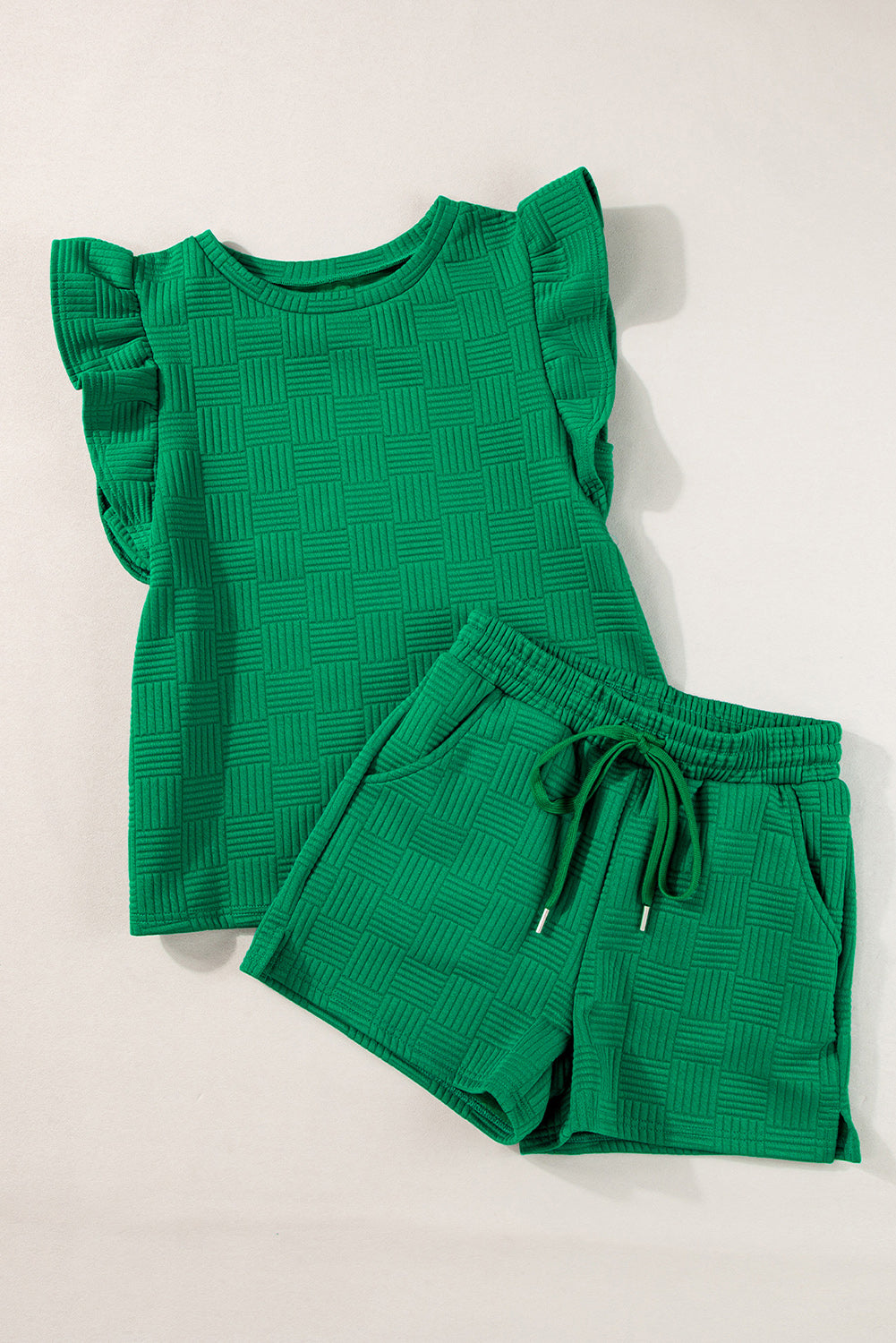 Ensemble t-shirt à manches volantées texturé vert vif et short à cordon de serrage-A WOMAN WE LOVE