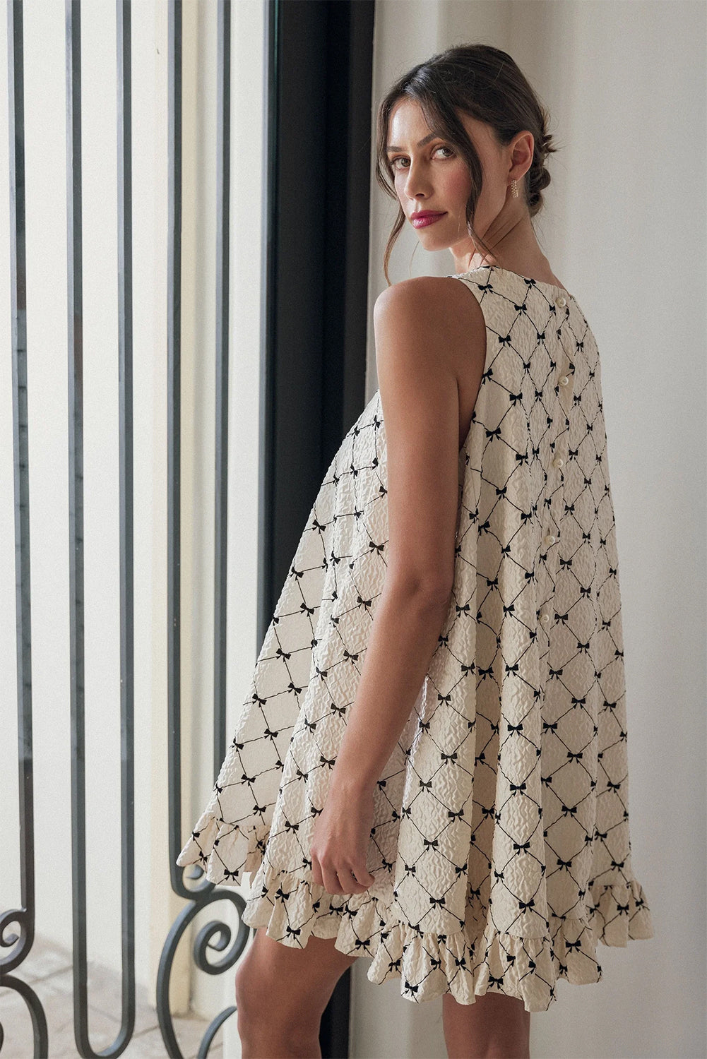 White mini-checkered Robe *