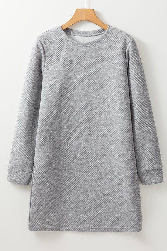 Straight textured dress with long gray -colored sleeves