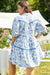 Mini-robe à imprimé floral et col en V *