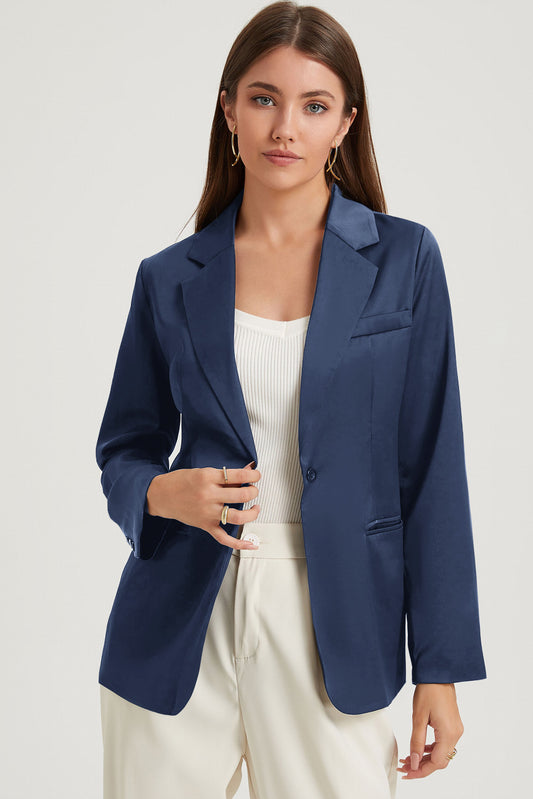 Blazer bleu avec poches et col à revers