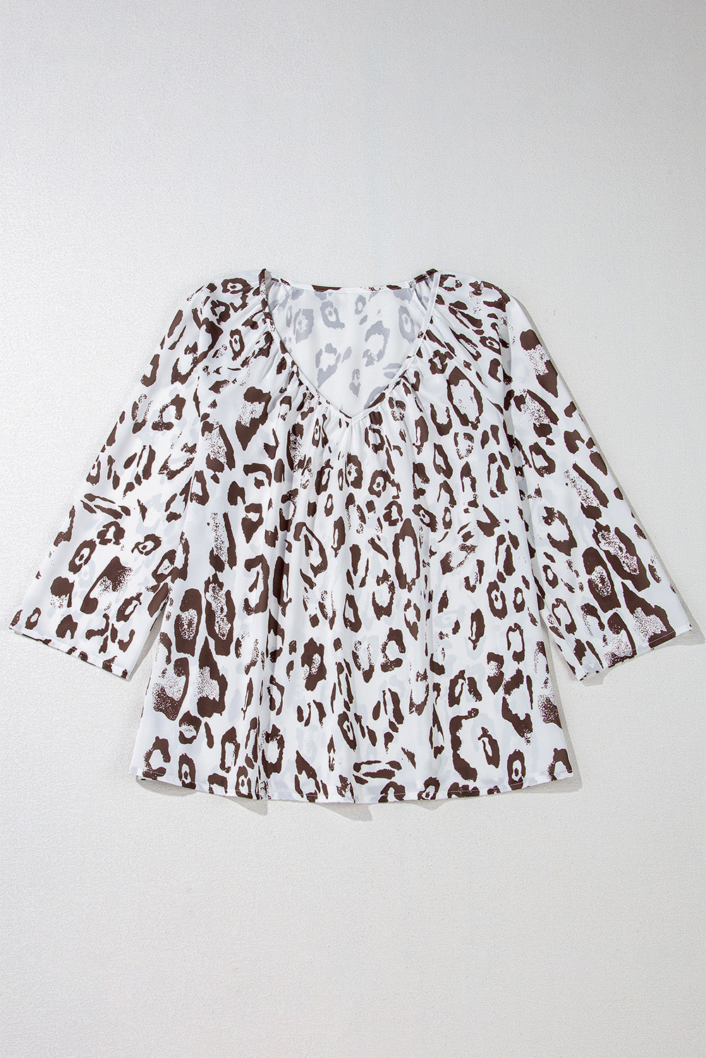 Estampado de leopardo de color caqui Ruchado en v cuello 3/4 blusa de manga