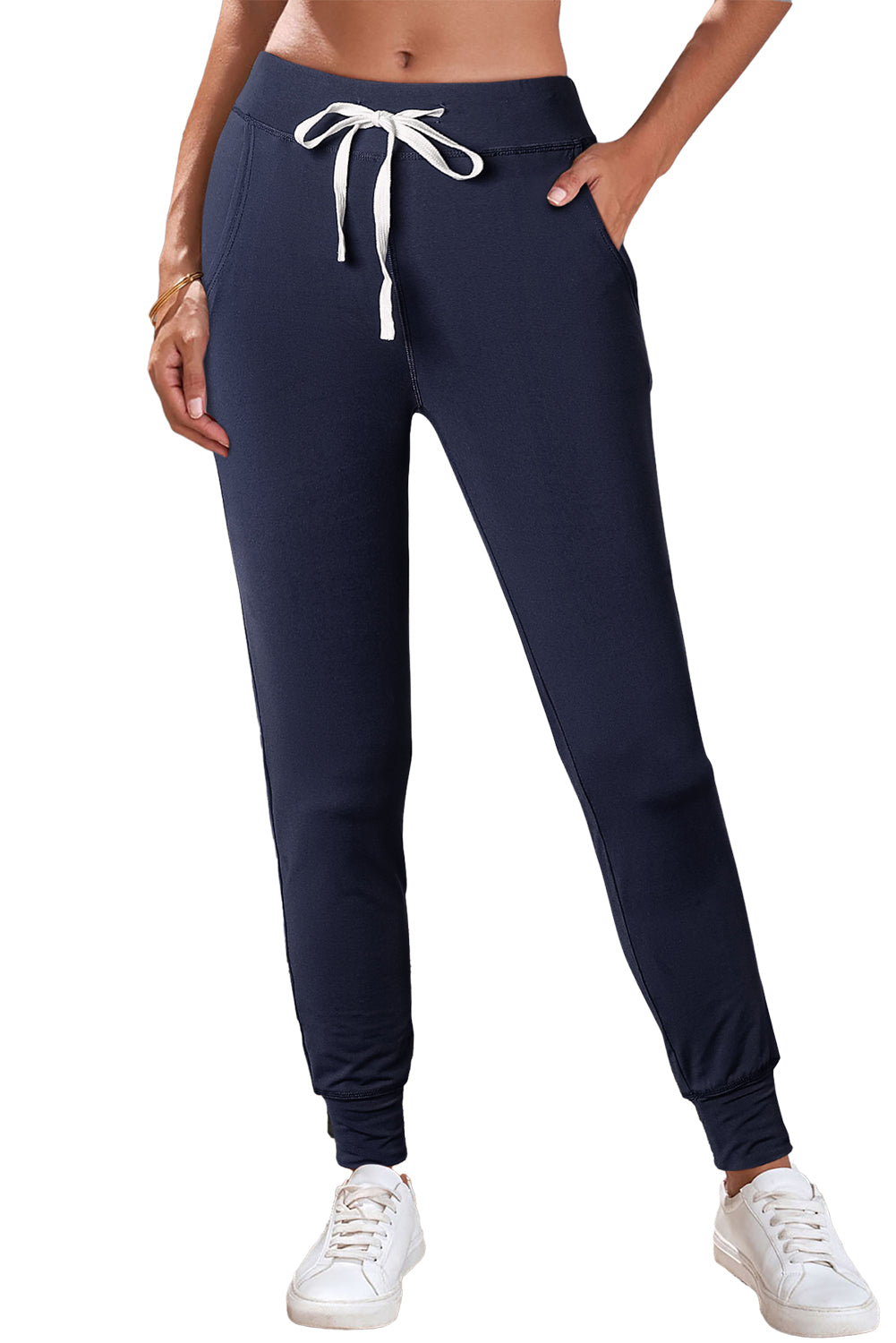 Pantalon de jogging bleu marine avec poches et cordon de serrage à la taille