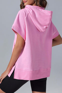 Short-sleeved hoodie with kangaroo pocket and semi-brightness