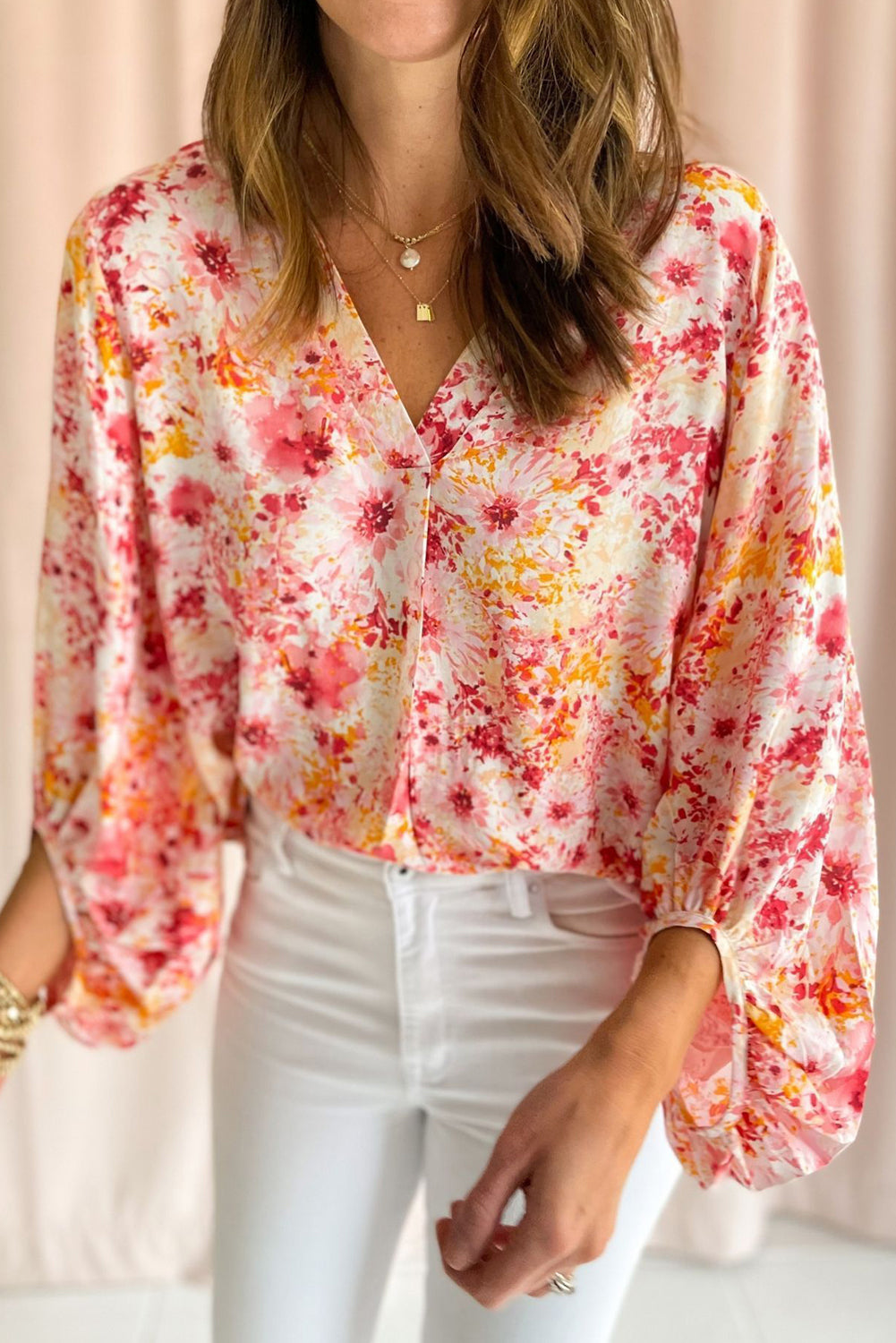 Blouse de cou de couche à manches à bulles florales roses