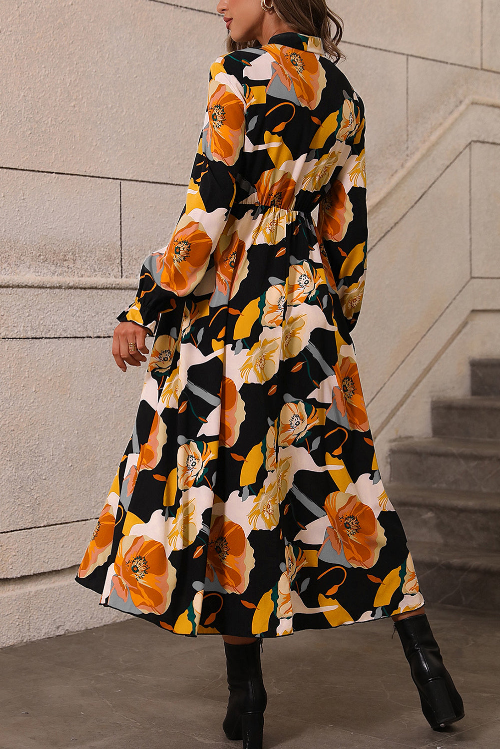 Vestido de manga larga con cuello de estampado de estampado floral naranja