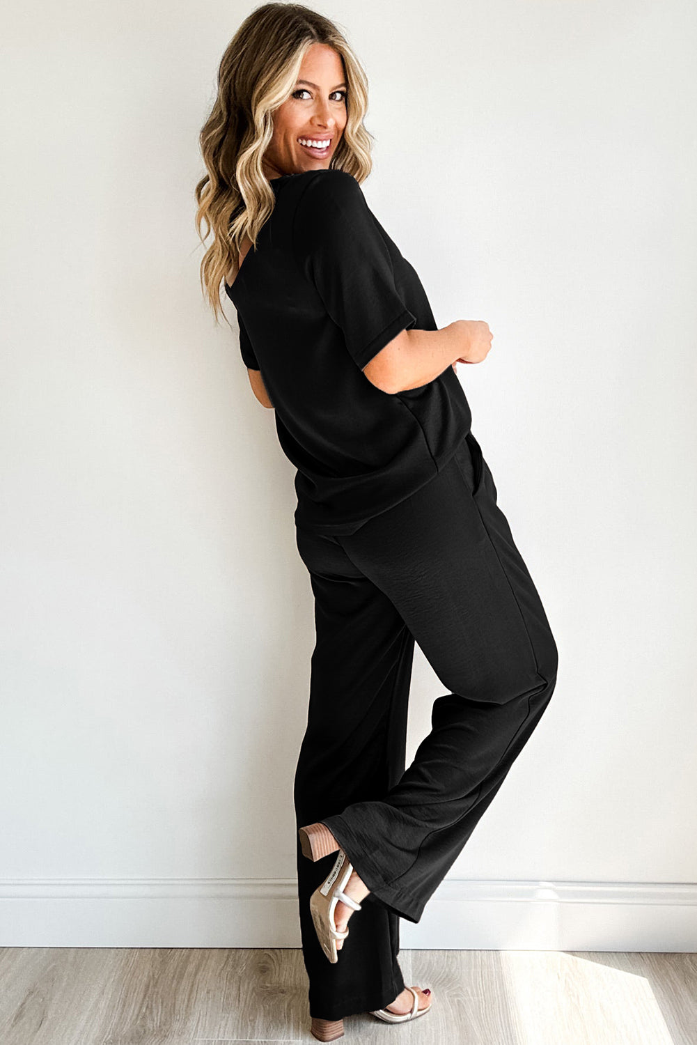 2 Piece Set Solid Color Black T-Shirt and Wide Leg Pants