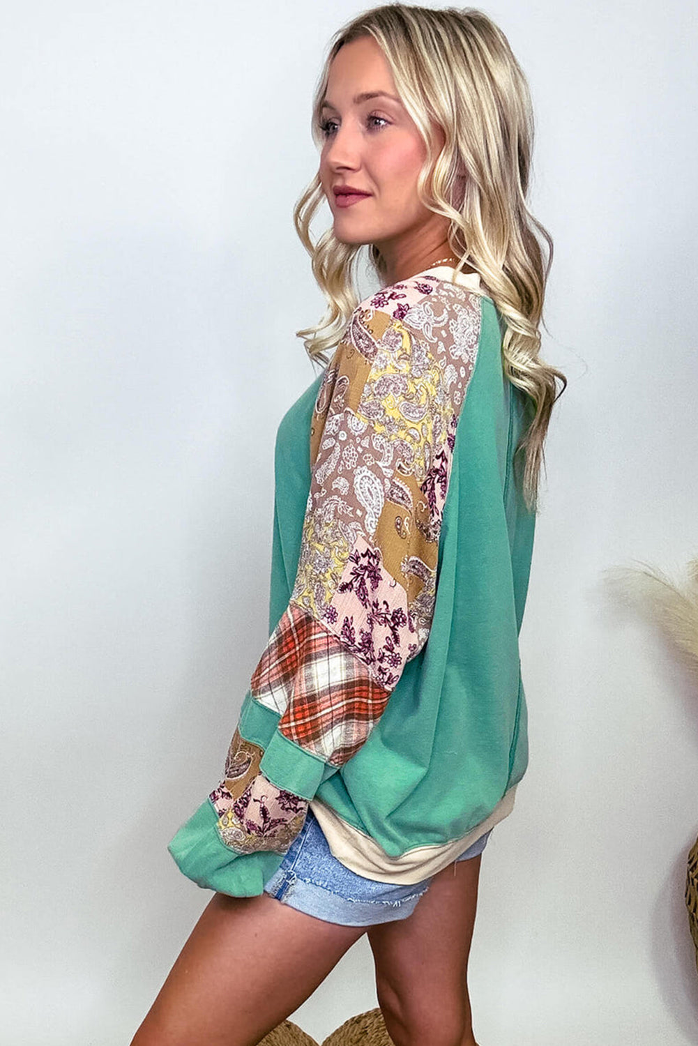 Sky Blue Blue Plus Sall Tall Sablo Patchwork Floral Raglan Sw para la manga de raglán