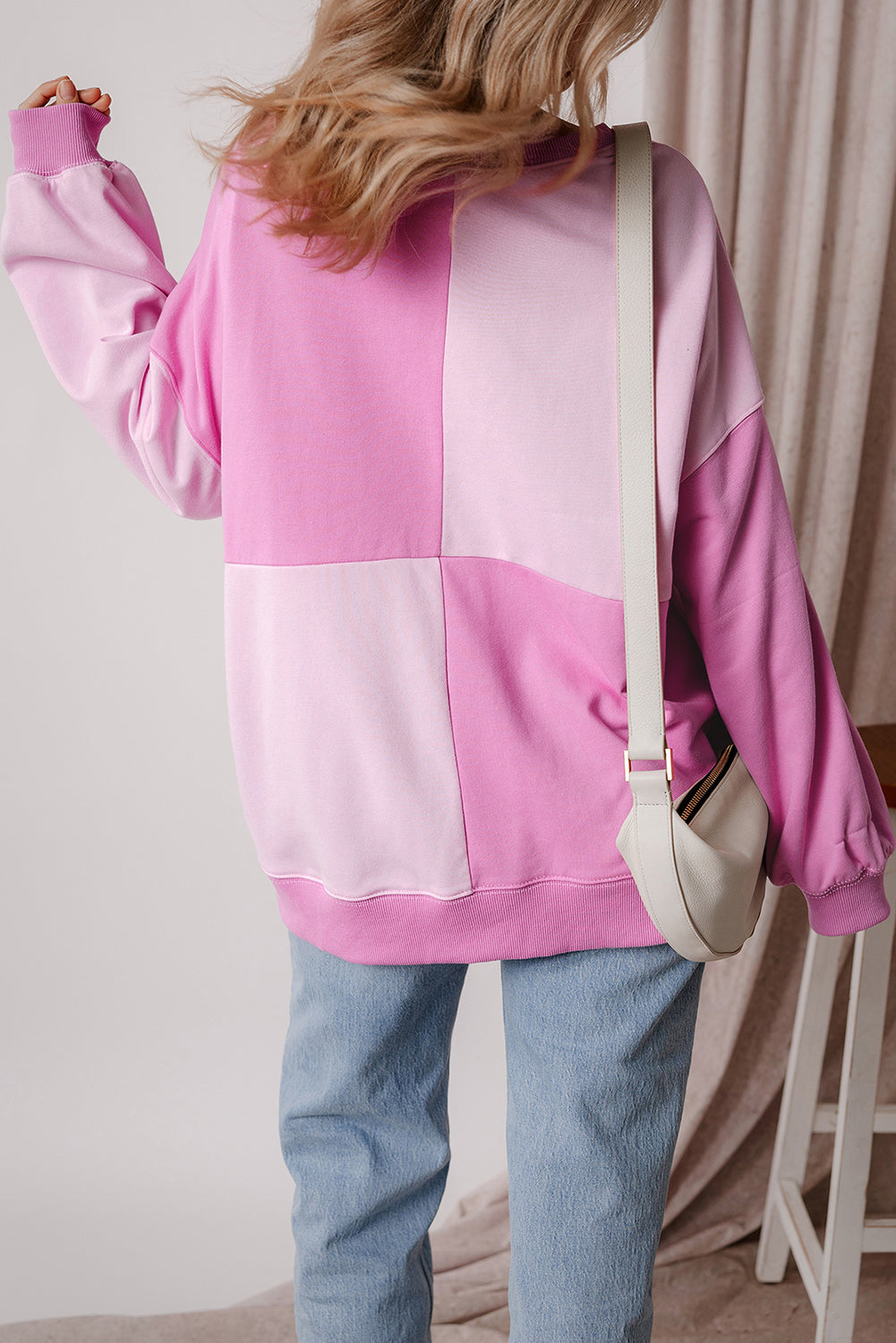 Sweat-shirt rose Henley High Low Oversize