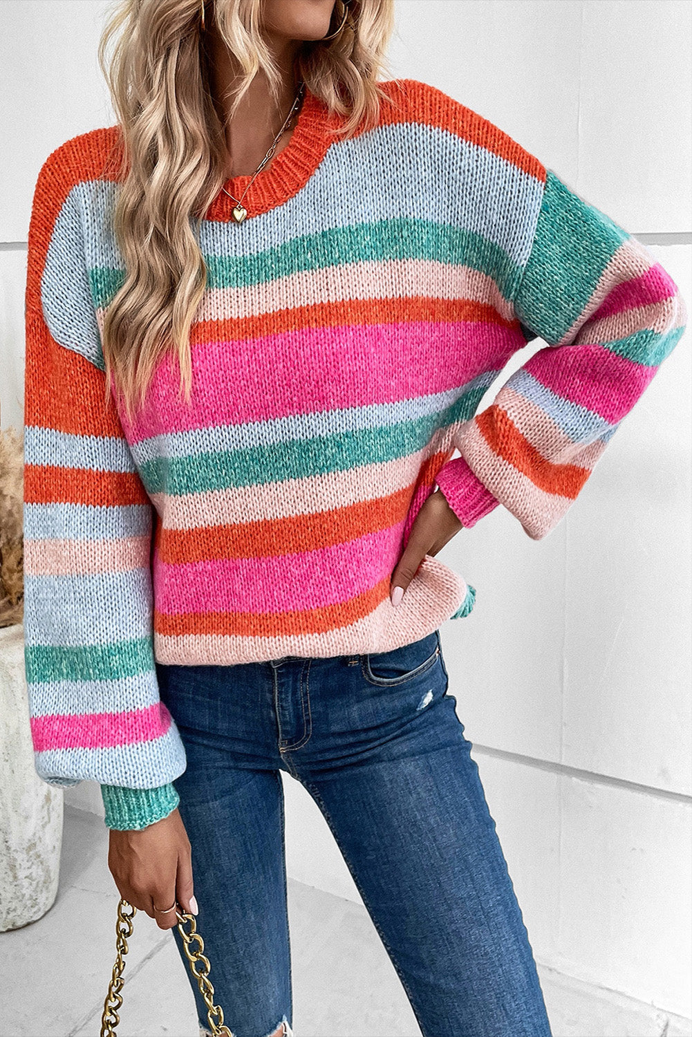 Mehrfarbiger gestreieter Strick -Drop -Schulterpuffarmpullover