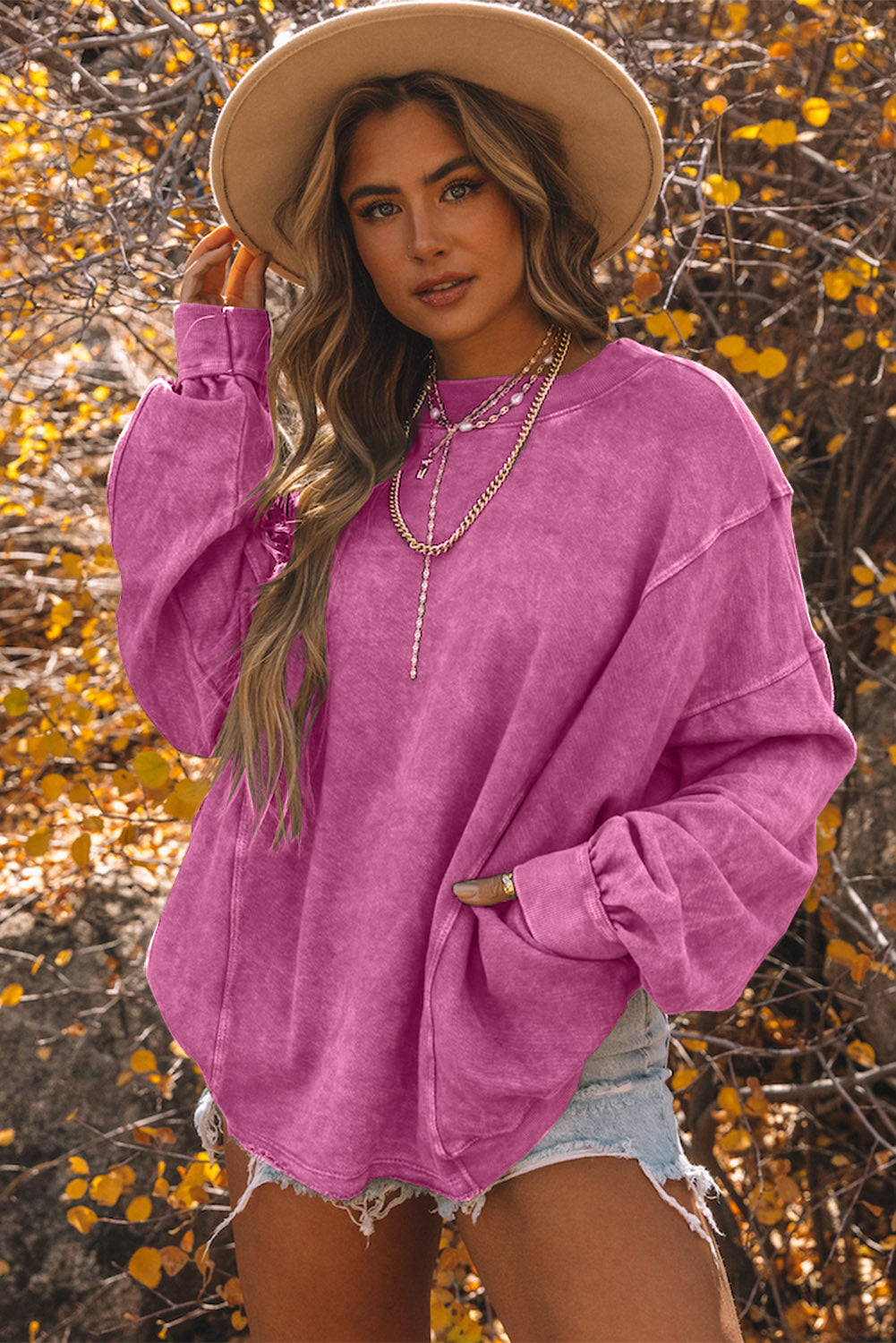 Sweat-shirt oversize torsadé avec coutures apparentes et dos ouvert