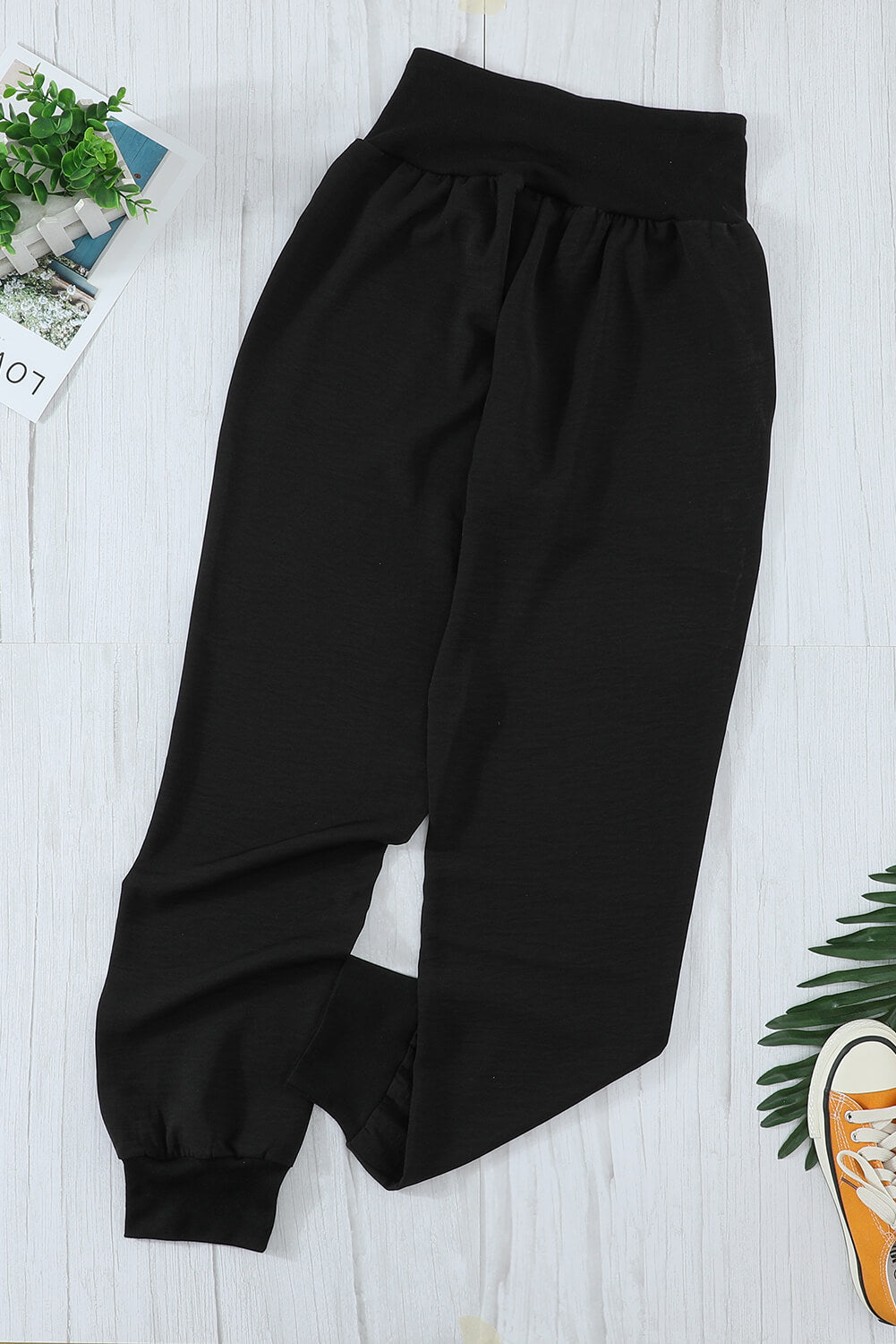 Black casual jogging pants with pockets