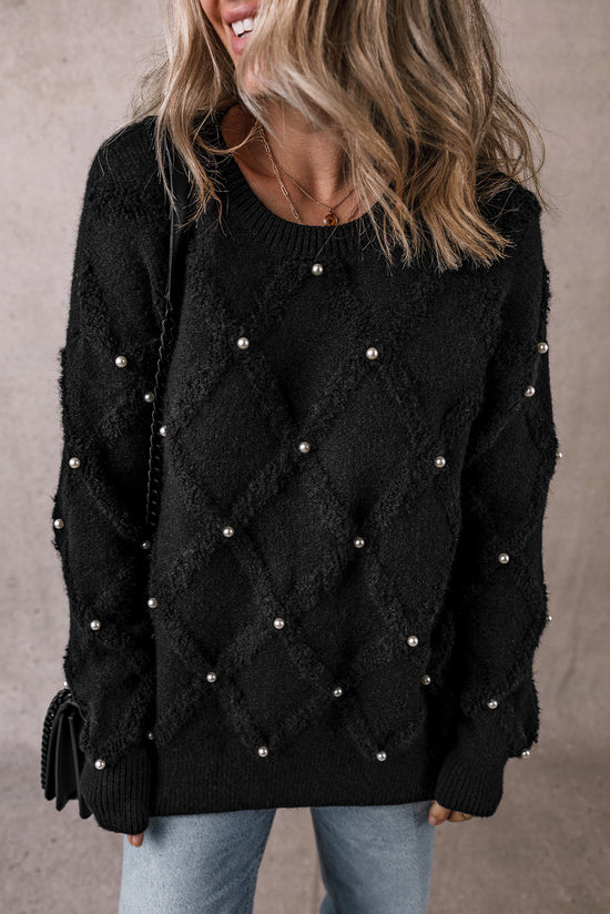 Diamond pattern sweater decorated with black pearls