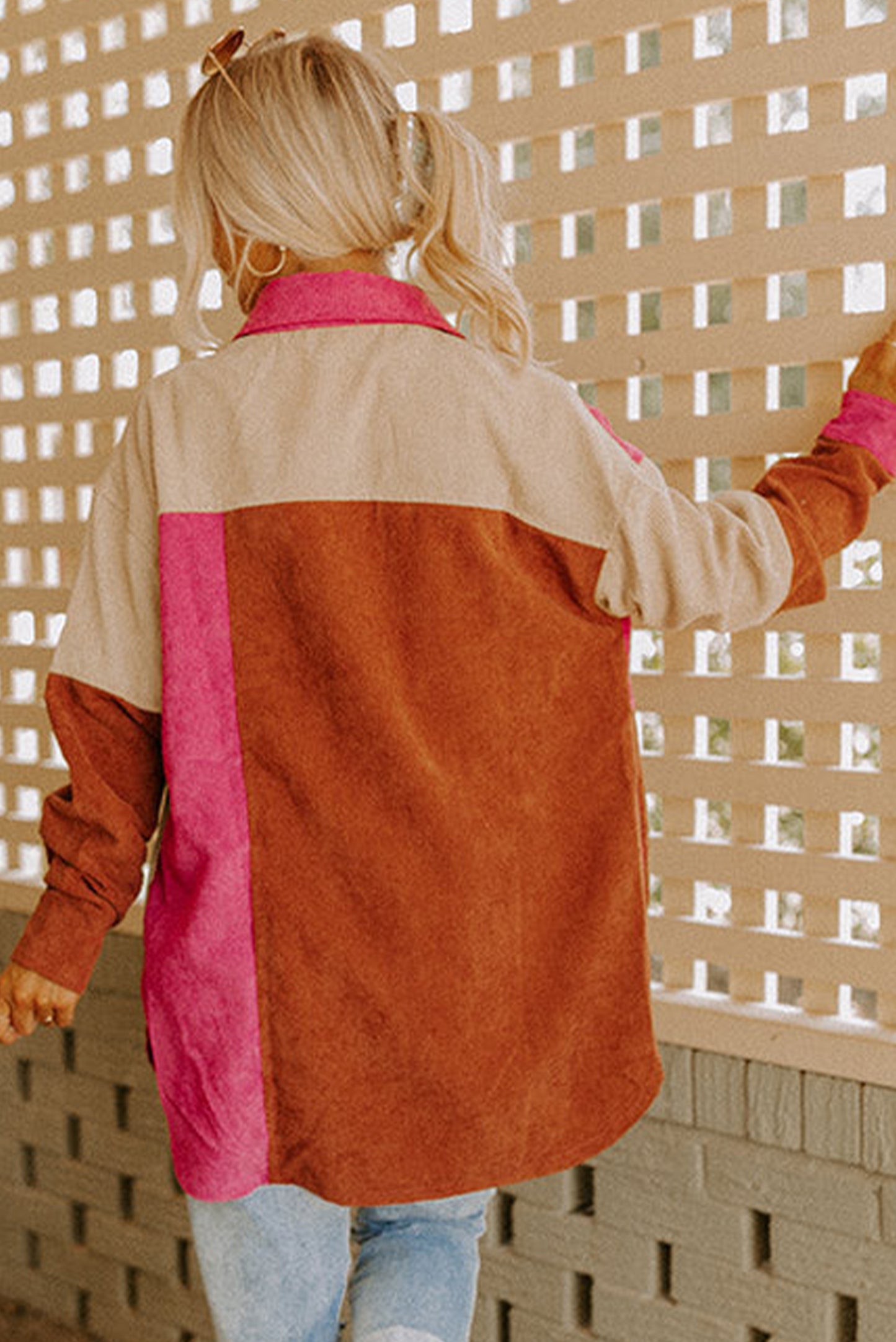 Veste en velours côtelé à ourlet incurvé color block rose rouge avec poche