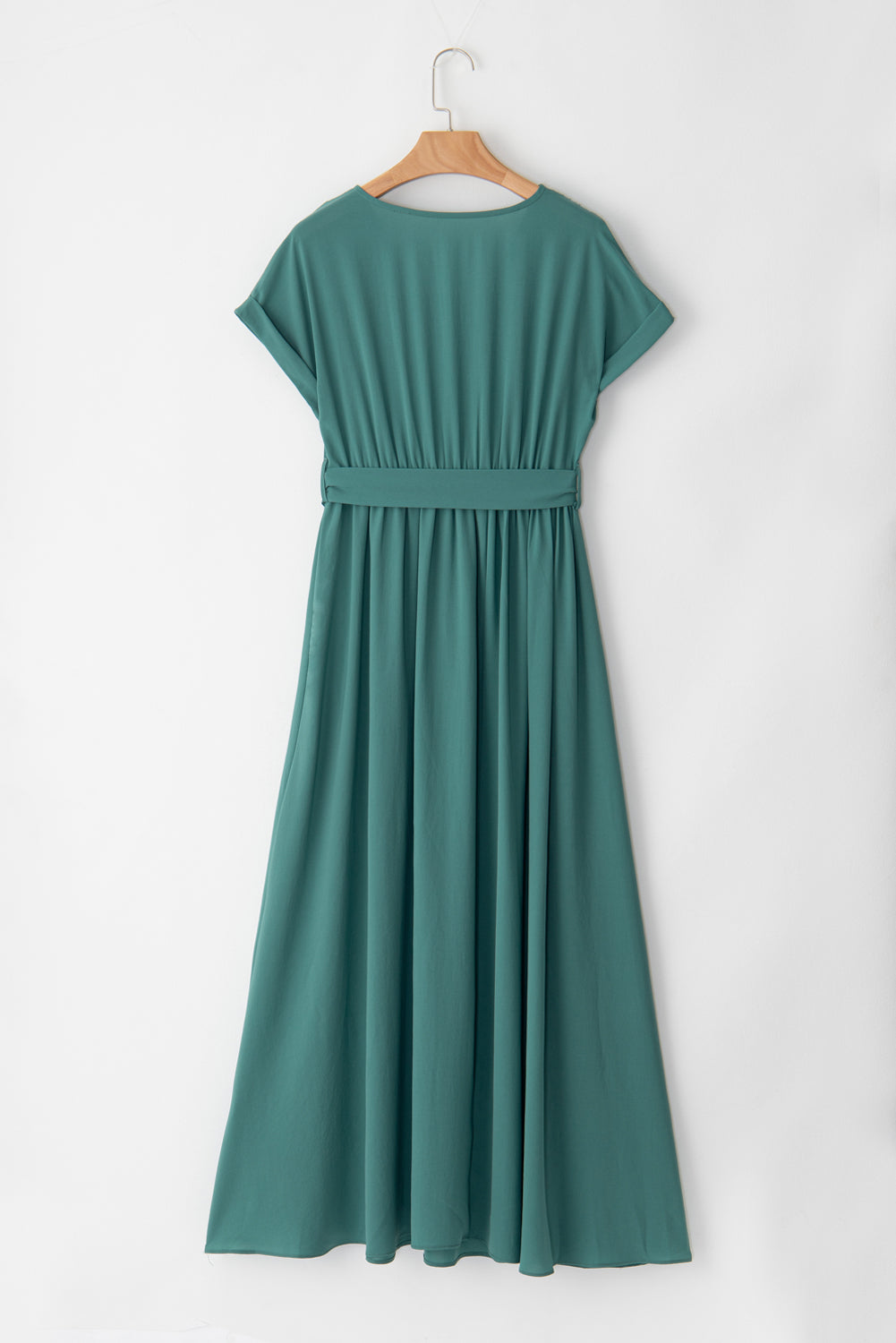 Robe longue plissée à manches courtes et col en V de couleur unie vert noirâtre