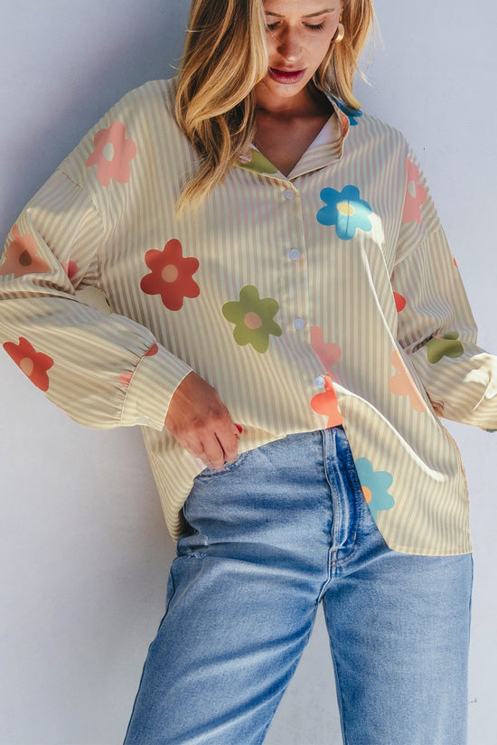 Loose -collar buttoned shirt and apricot floral print