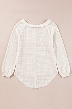 Large blouse with Raglan buttoned sleeves on the front in woven knitting oatmeal