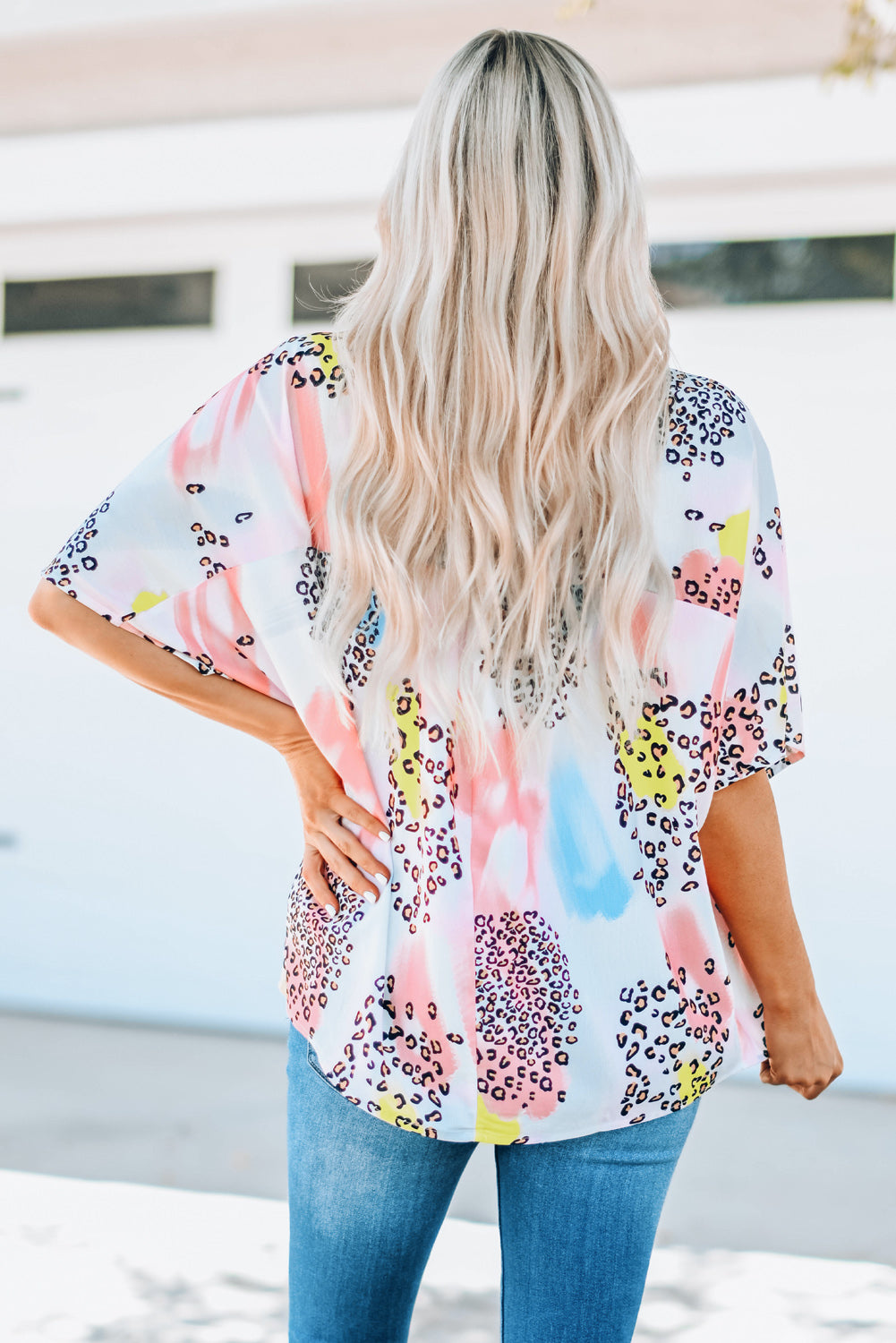 Ample with a printed print of animal watercolor