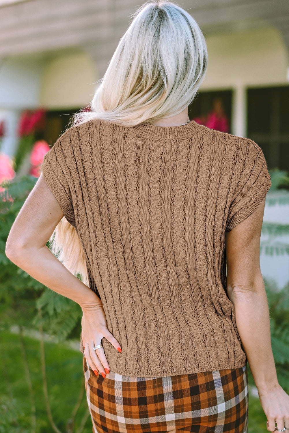 Pull à manches courtes en tricot torsadé beige français clair