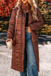 Mid-length zipped coat with stand-up collar and coffee quilting