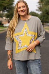 Plus Size Medium Grey Floral Star Print 3/4 Sleeve Top