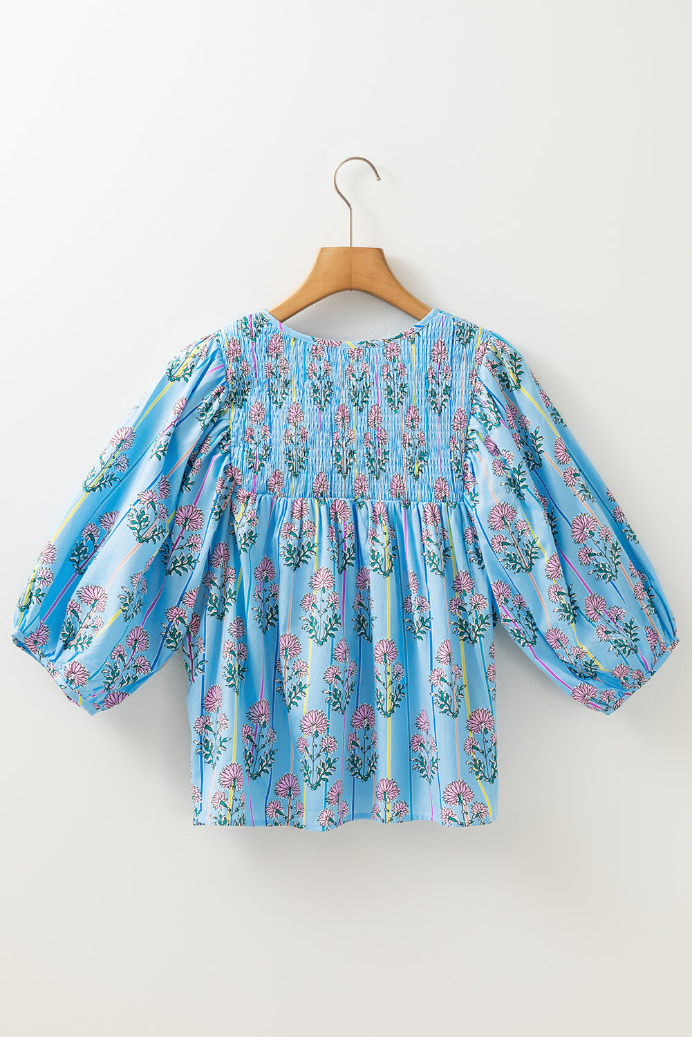 Chemisier froncé à col fendu et imprimé floral *-A WOMAN WE LOVE