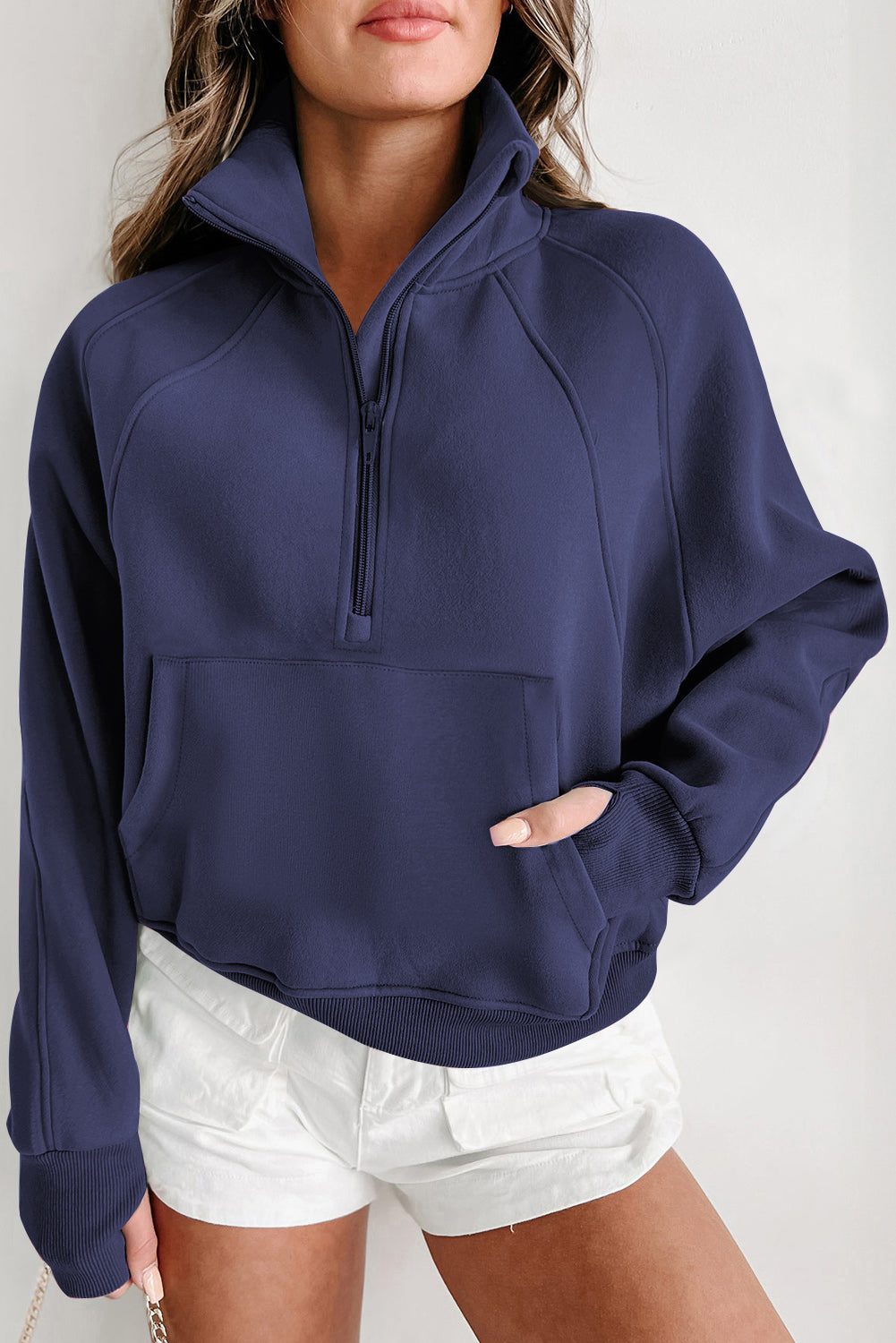 Marineblaues Fleece ausgekleidetes Zip -Up -Stand Halsband Daumenlochhülle Sweatshirt