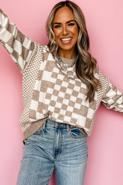 Khaki sweater with round neck and drooping shoulders printed checkered