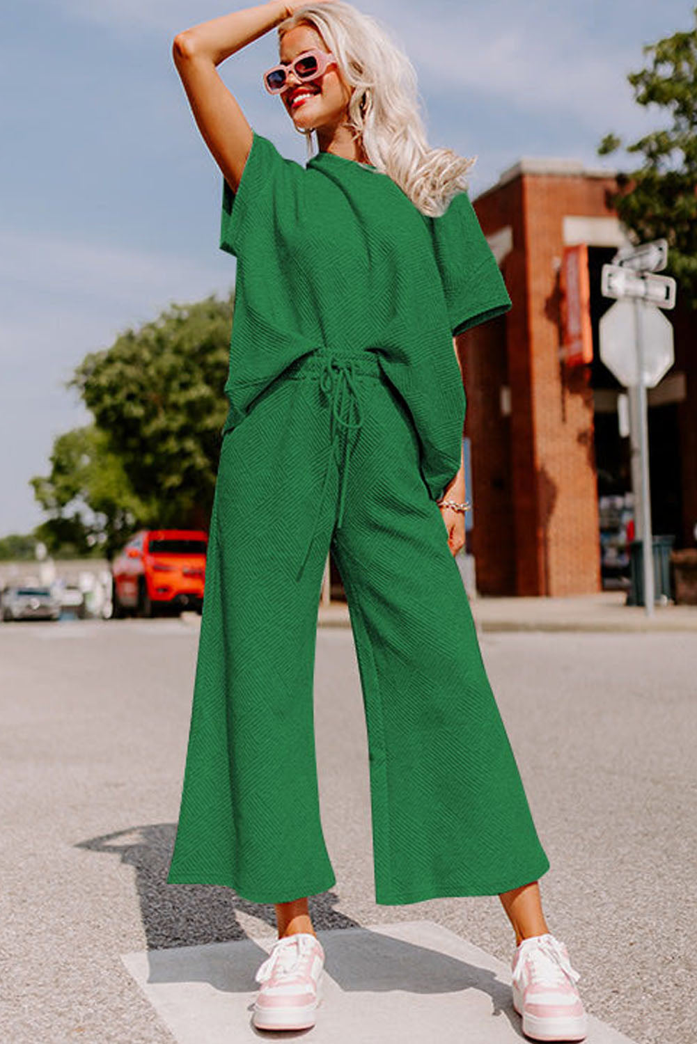 Dark Green Textured Loose Fit T-Shirt and Drawstring Pants Set