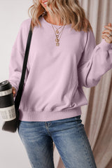Sweat-shirt à épaules tombantes et manches chauve-souris avec coutures apparentes et pétales d'orchidées