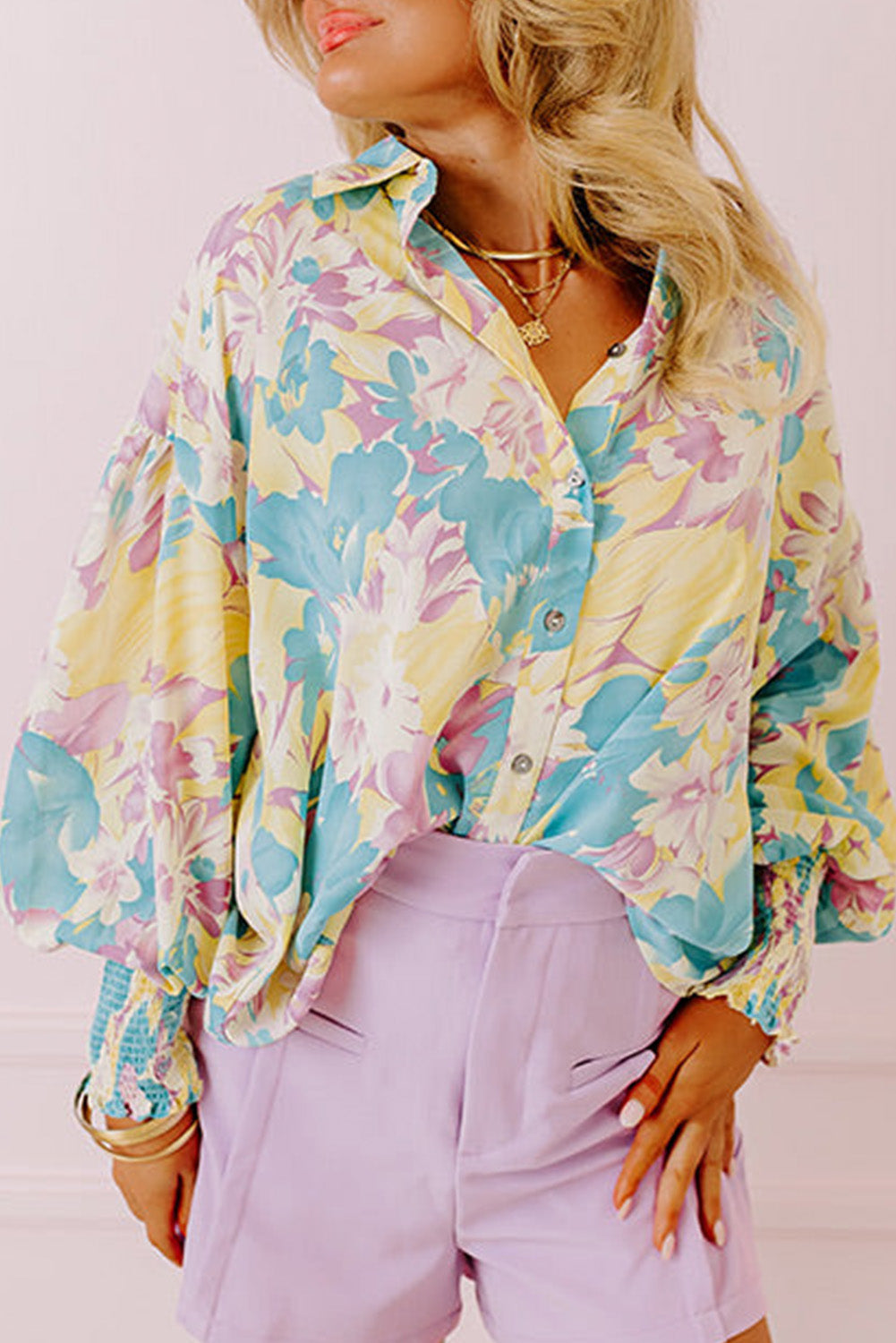 Oversize yellow shirt with floral print *