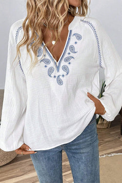 Textured shirt embroidered cashmere with split collar *