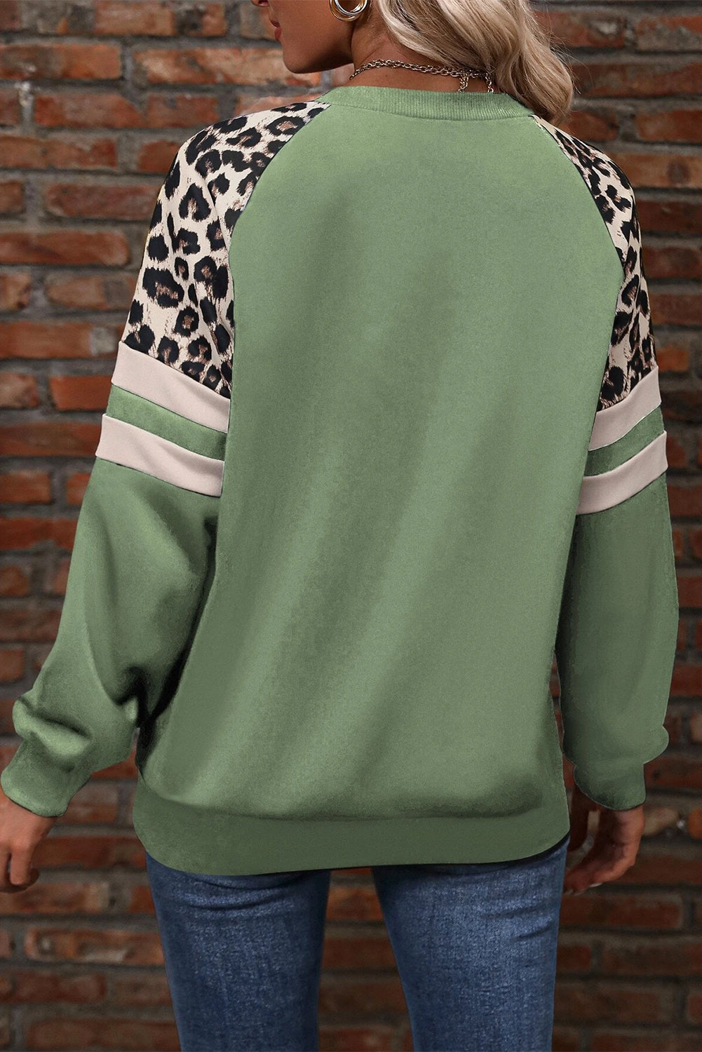 Sweat-shirt color block à manches raglan et imprimé léopard vert herbe