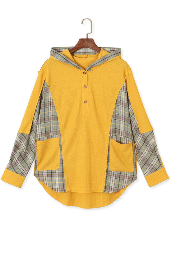 Sweat à capuche Henley jaune avec poches et patchwork à carreaux en tricot gaufré