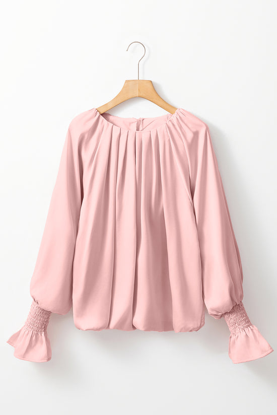 Chemisier en satin plissé rose abricot *