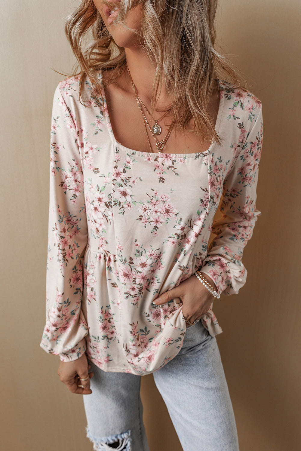 Blusa de ajuste suelto de u cuello de estampado floral rosa