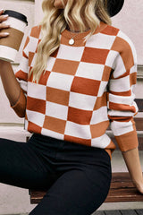 Pull orange à carreaux et bords côtelés *