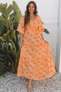 Robe longue smockée à imprimé floral orange*