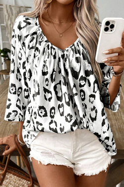 Black blouse printed leopard gathered with v * collar