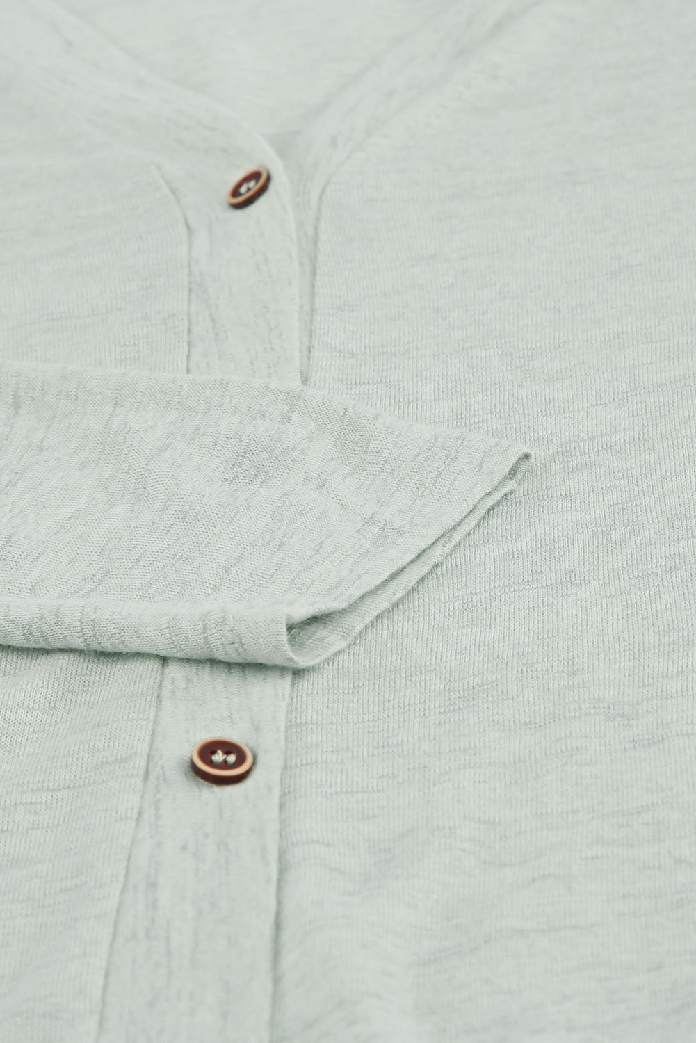 Cardigan ouvert à boutons de couleur unie-A WOMAN WE LOVE