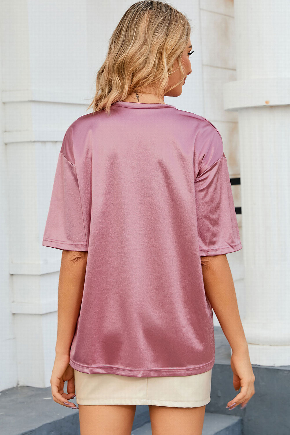 Pink loose cutting t-shirt with chest pocket