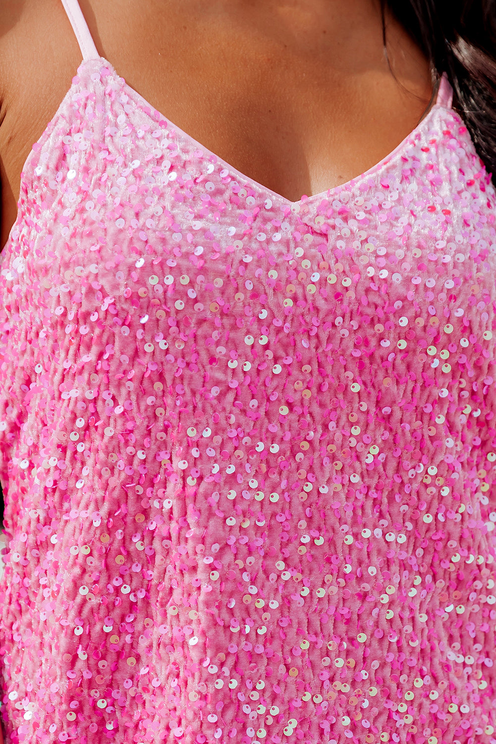 Débardeur rose à bretelles réglables et sequins-A WOMAN WE LOVE