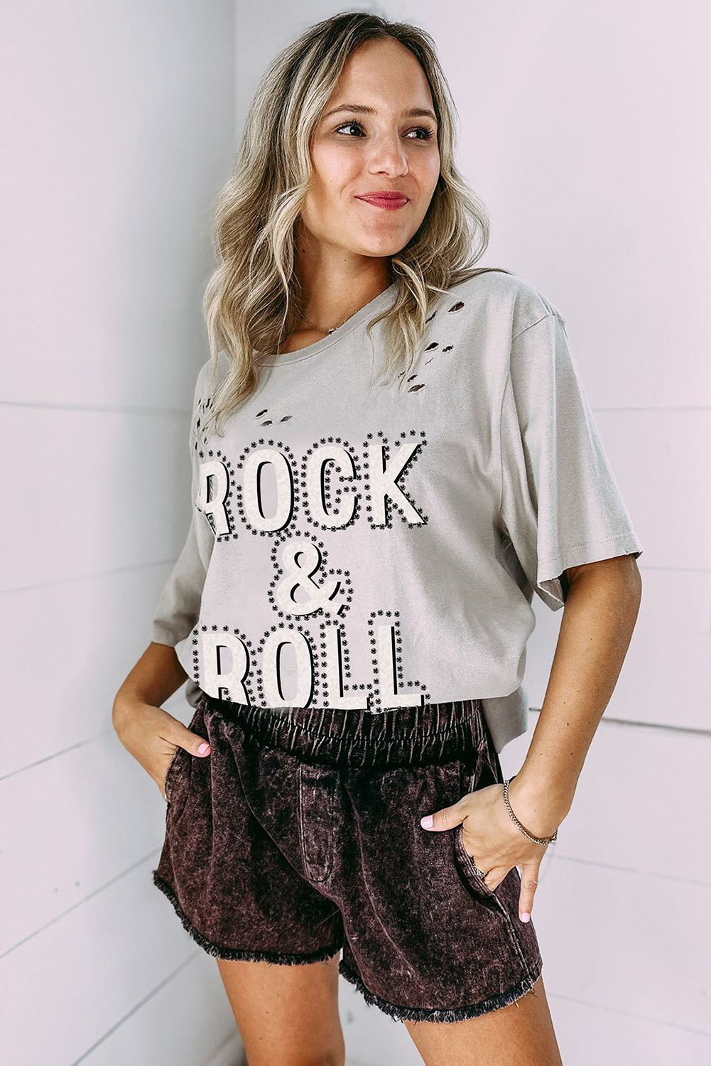 Grey Rock & Roll Graphic Anganited Vintage T -tee