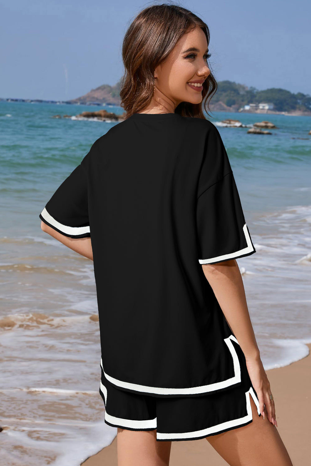 Schwarze Kontrastverkleidung T -Shirt und Shorts Set