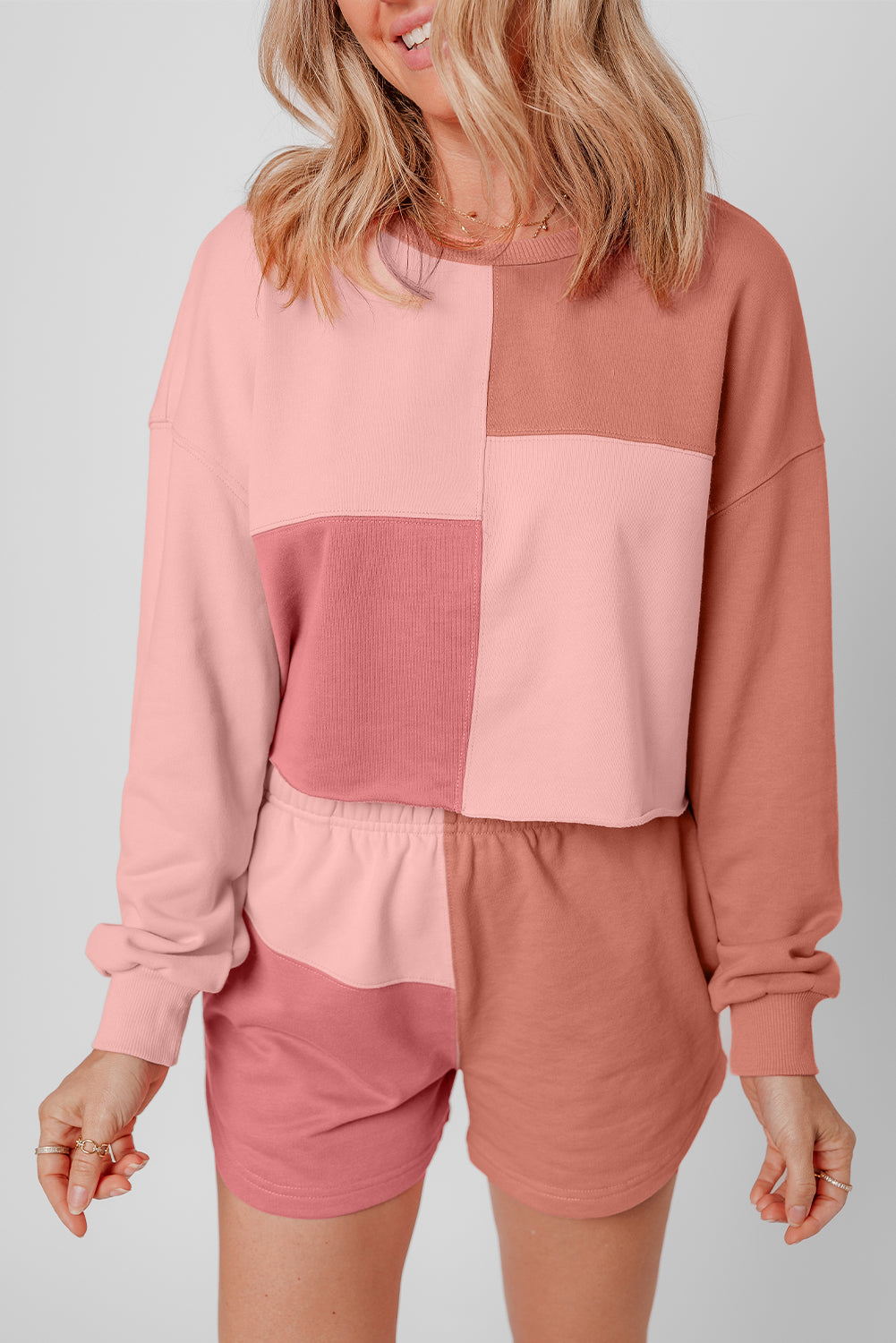 Peach Blossom Color Block Patchwork Long Sleeve Shorts Outfit